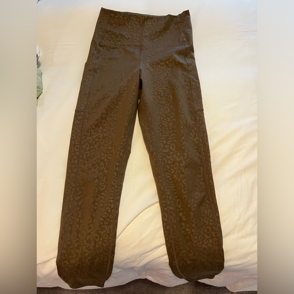 Scheel’s leggings